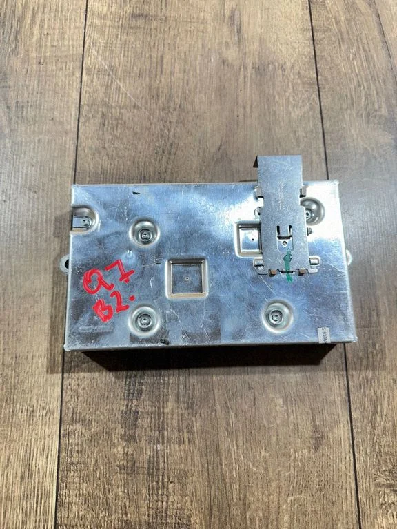 MMI control unit – Audi Q7 4L (2005-2015)