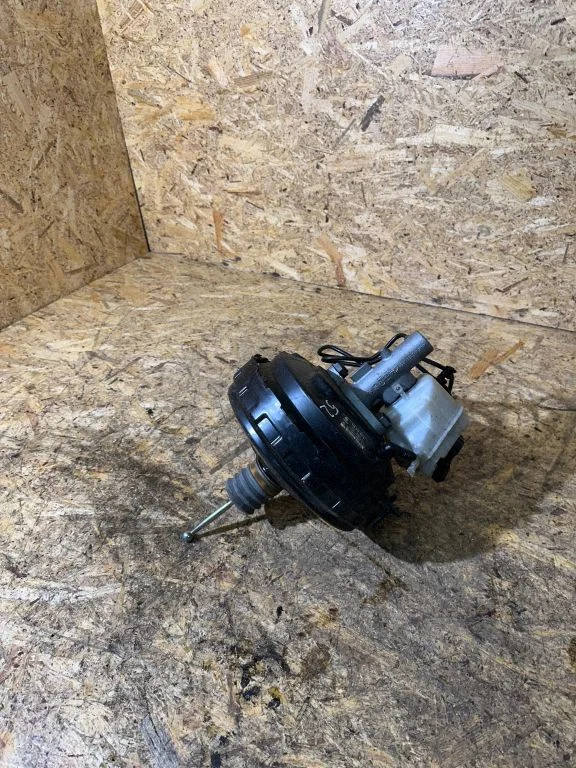 Brake booster – Audi Q7 4L (2005-2015)
