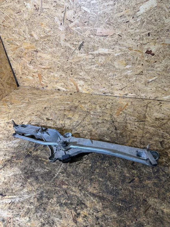 Front wiper linkage and motor 3391098535