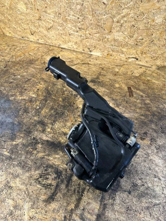 Windshield washer fluid reservoir/tank A2048691220