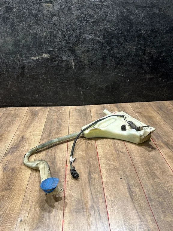 Windshield washer fluid reservoir/tank 4L0955453A