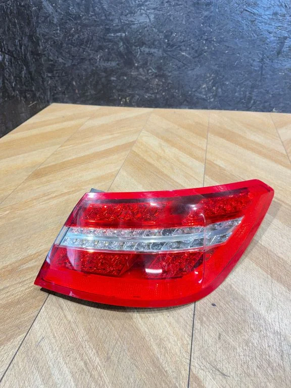 Rear/tail lights A2079060258