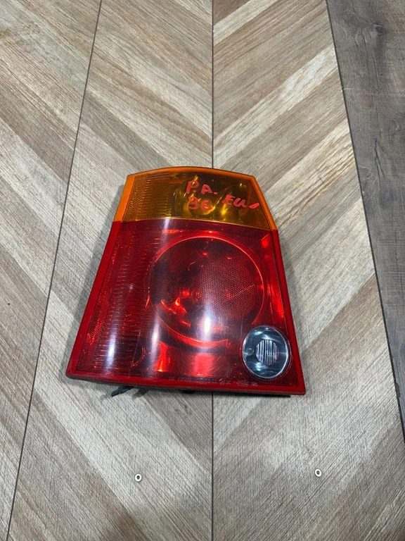 Rear/tail lights