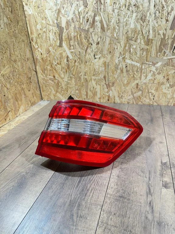 Rear/tail lights 10092017