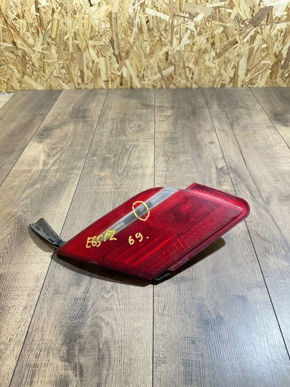 Tailgate rear/tail lights 6938517