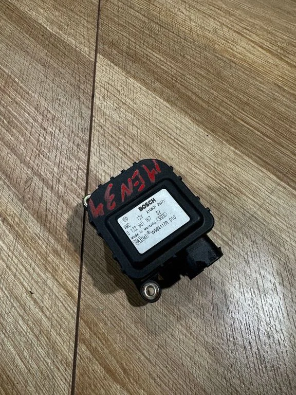 Gaisa aizvara motoriņš/aktuators 0132801167