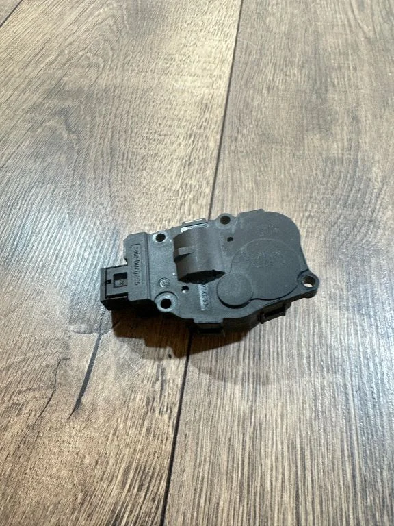 Air flap motor/actuator 410475520