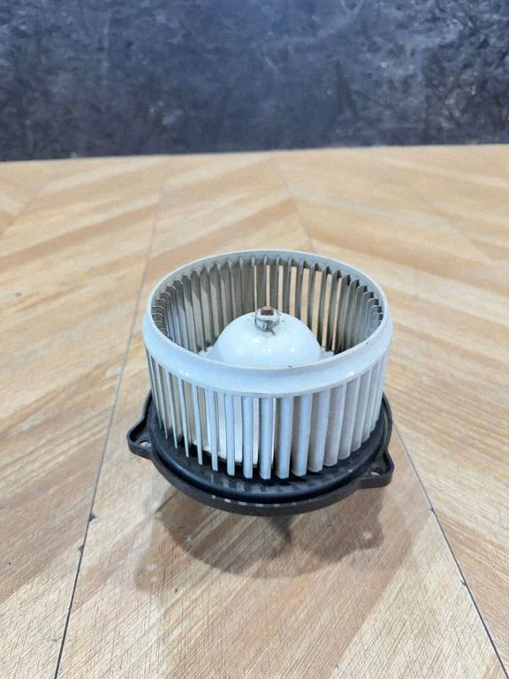 Krāsniņas ventilators/pūtējs