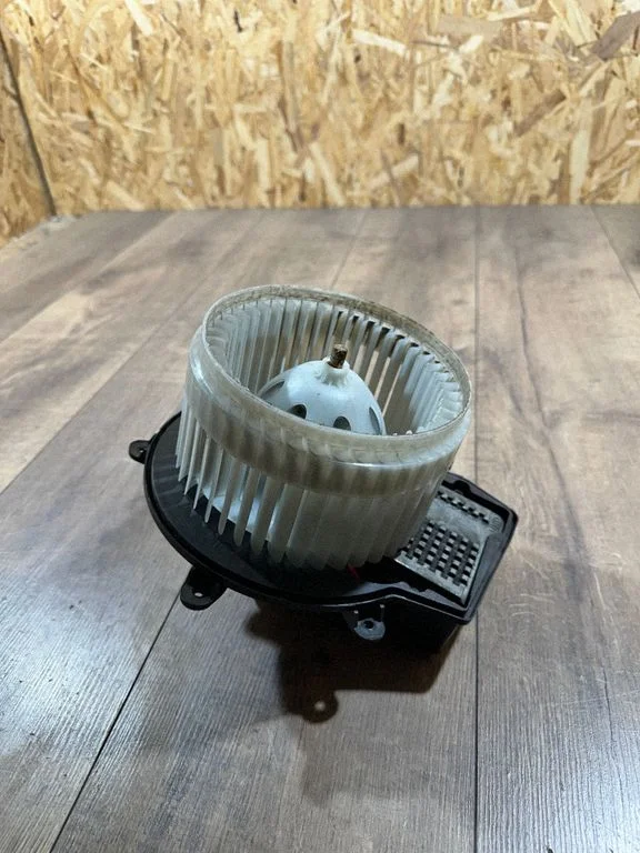 Heater fan/blower 0049180