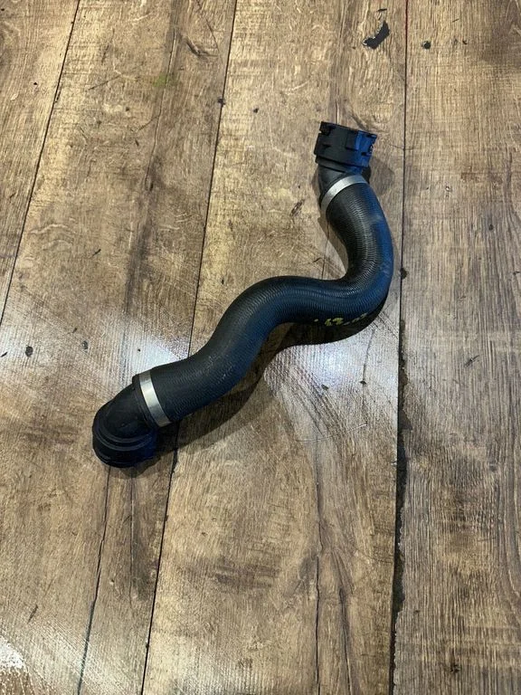 Engine coolant pipe/hose A2055017484