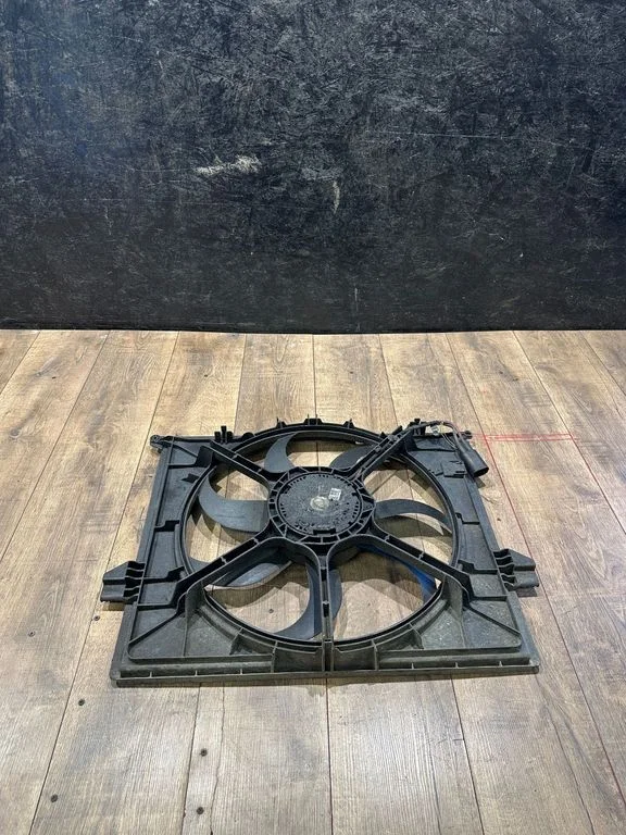 Electric radiator cooling fan – Mercedes-Benz R-Class W251 (2005-2013)