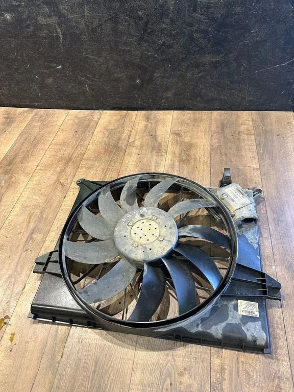 Electric radiator cooling fan A1645000093