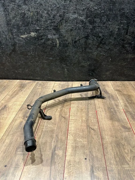 Intercooler hose/pipe 7L6145795S