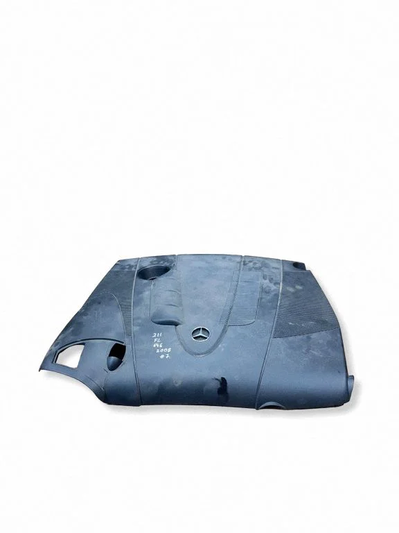 Engine cover (trim) A6460161124