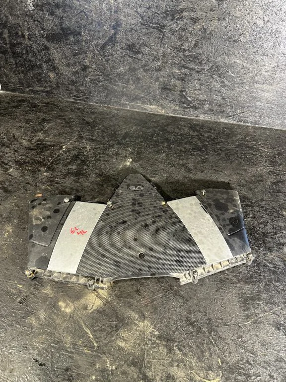 Engine cover (trim) 6576581