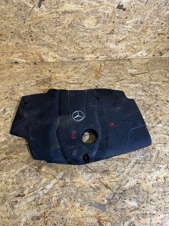 Dzinēja pārsegs (apdare) – Mercedes-Benz C klase W205 (2014-2021)