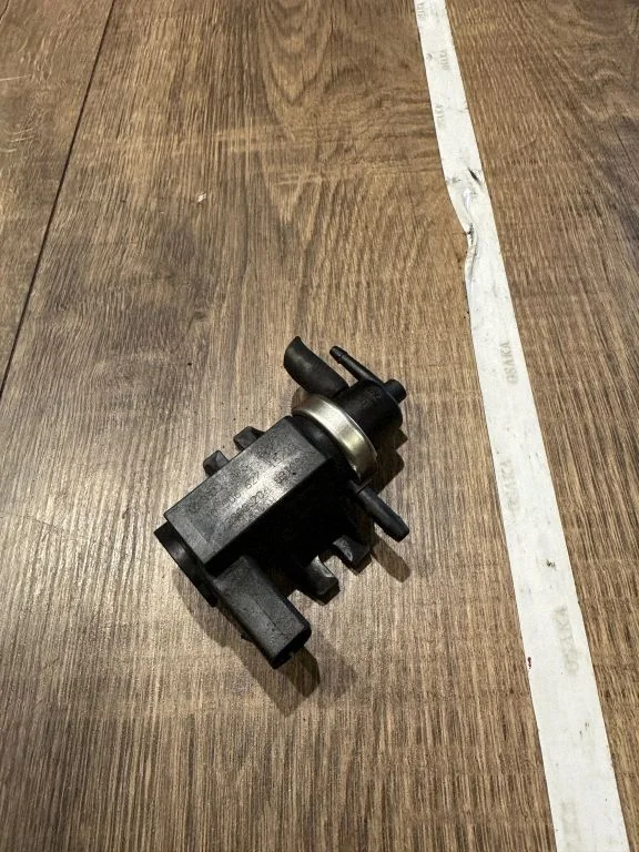 Turbo solenoīda vārsts – Volkswagen Passat B5.5 (2001-2005)