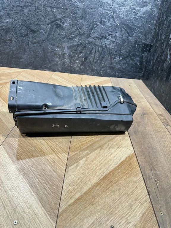 Air filter box A6460901001