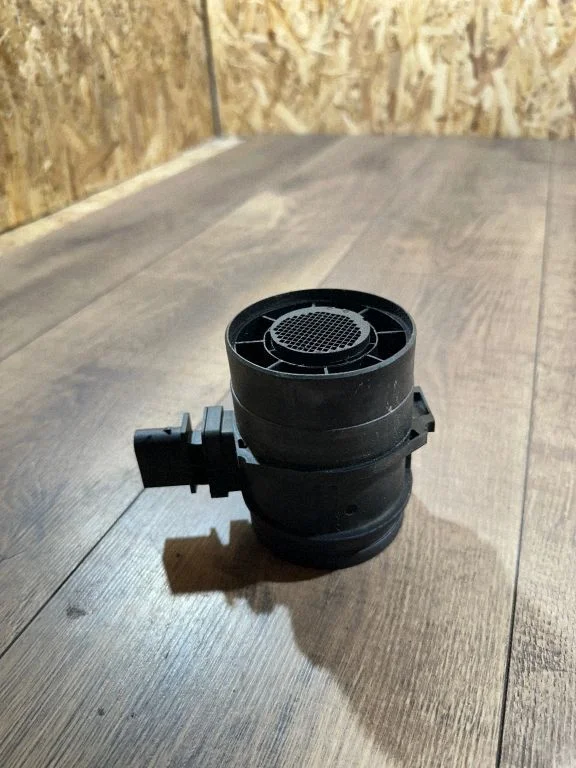 Mass air flow meter 0281002567