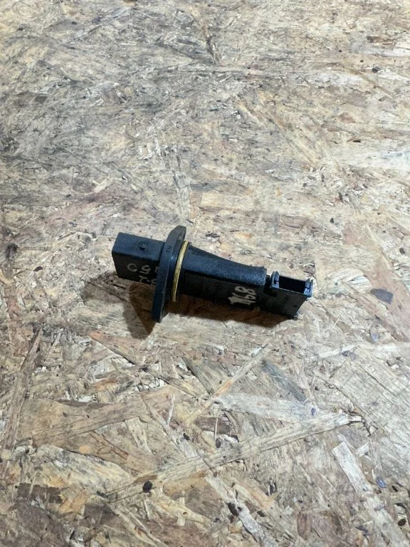 Mass air flow meter – Mercedes-Benz C-Class W203 (2000-2007)