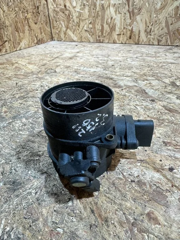 Mass air flow meter – Mercedes-Benz E-Class W211 (2002-2009)