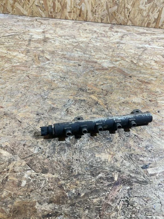 Fuel main line pipe 0445214095