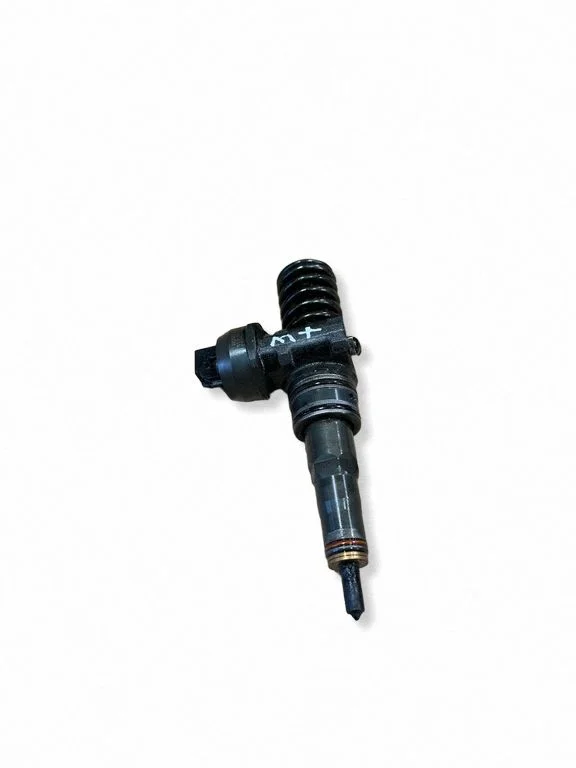 Fuel injector 038130073AG