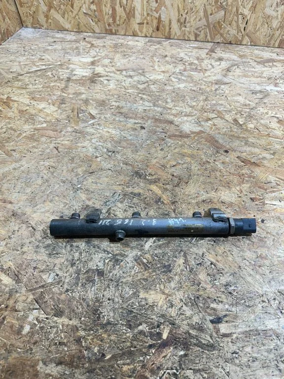 Fuel main line pipe – Mercedes-Benz CLS-Class C219 (2003-2011)