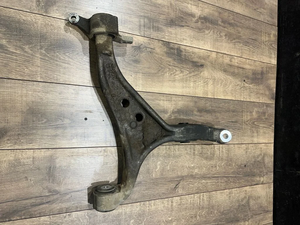 Front lower control arm/wishbone – Mercedes-Benz GLS-Class X166 (2015-2019)