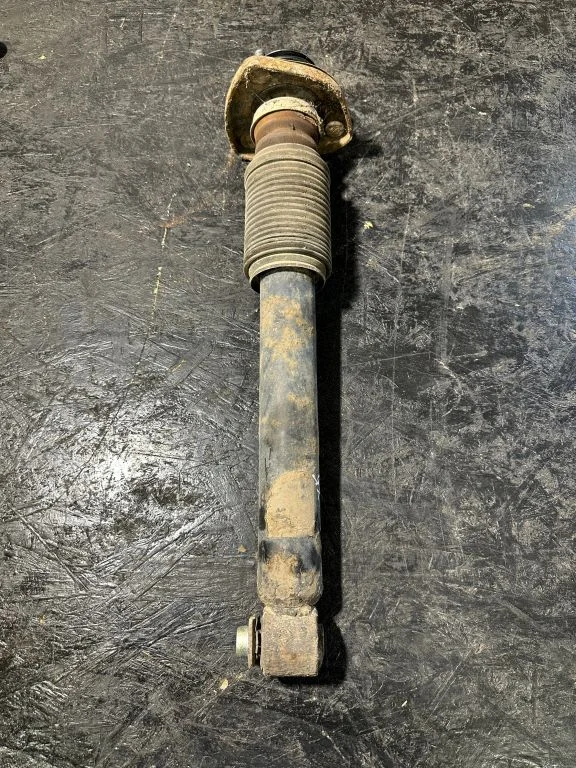 Rear shock absorber/damper