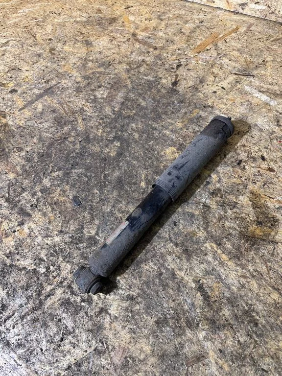 Rear shock absorber/damper – Mercedes-Benz E-Class W211 (2002-2009)