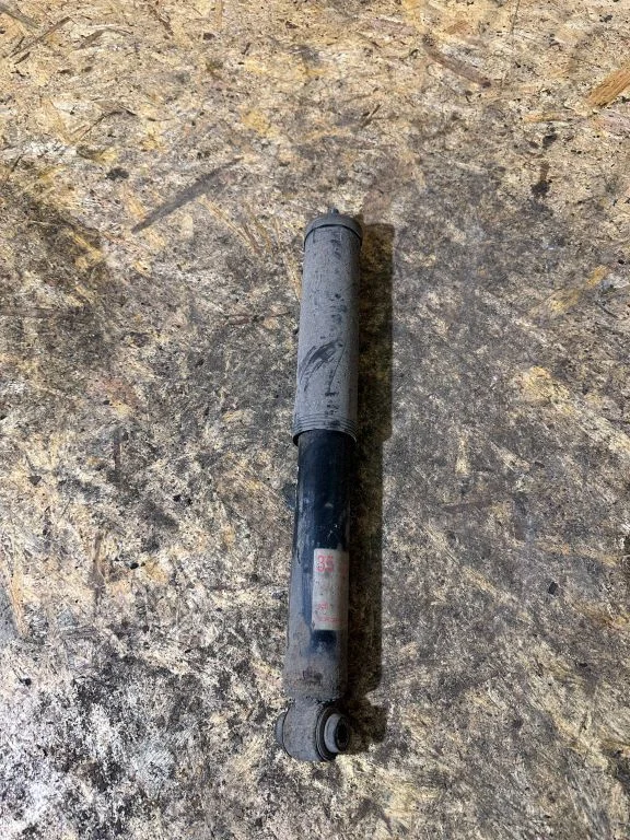 Rear shock absorber/damper – Mercedes-Benz E-Class W211 (2002-2009)