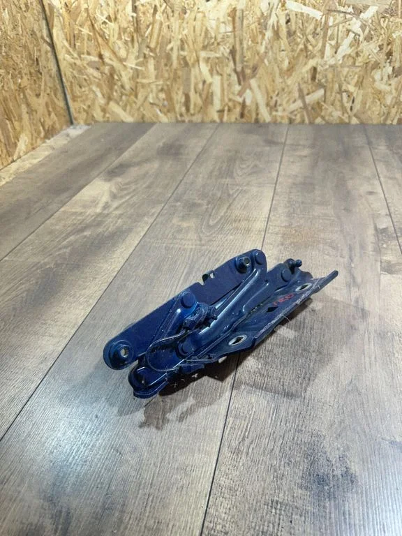 Engine bonnet/hood hinges 39126609