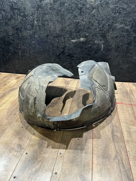 Front wheel arch liner splash guards 324461698