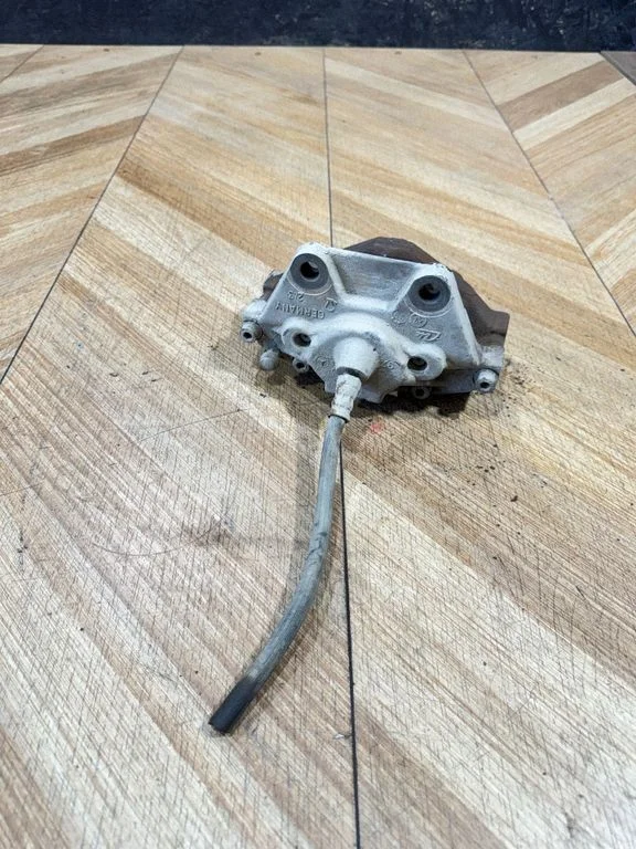 Rear brake caliper