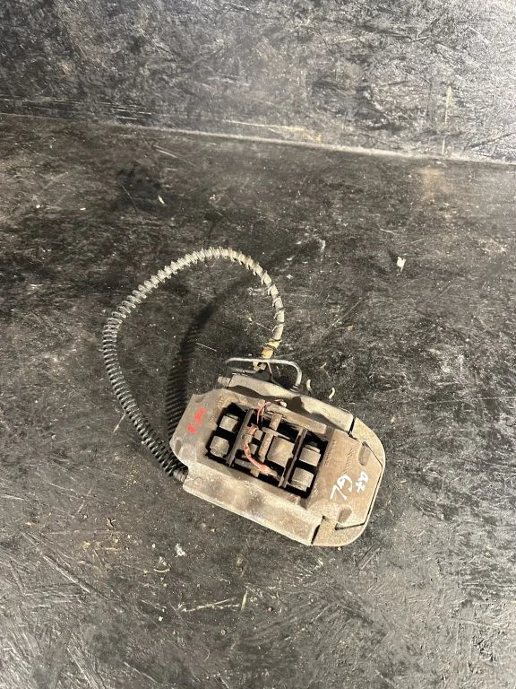 Rear brake caliper