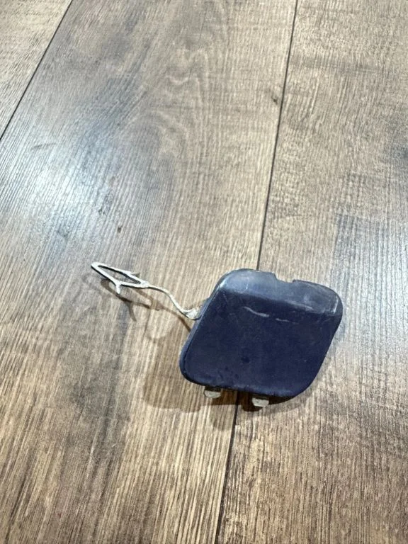 Galinis tempimo kilpos dangtelis