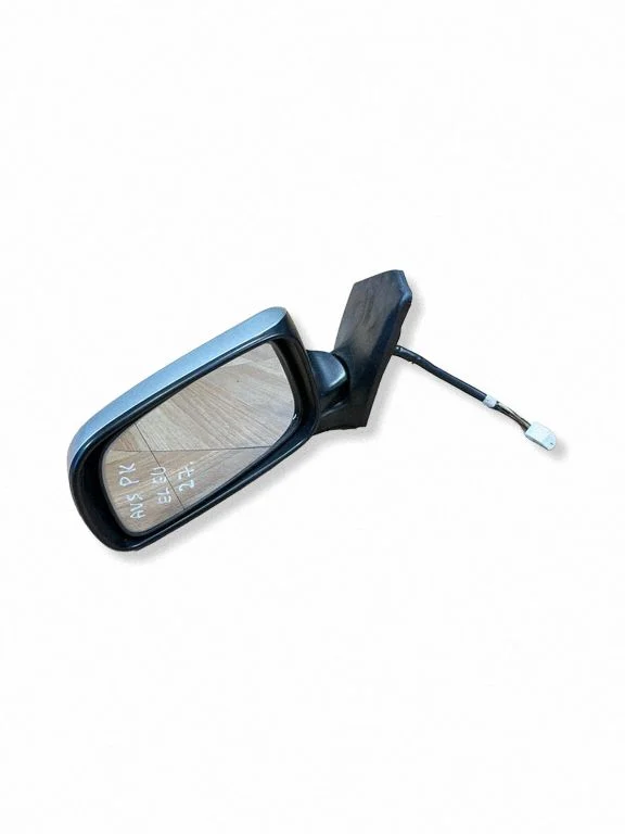 Front door electric wing mirror