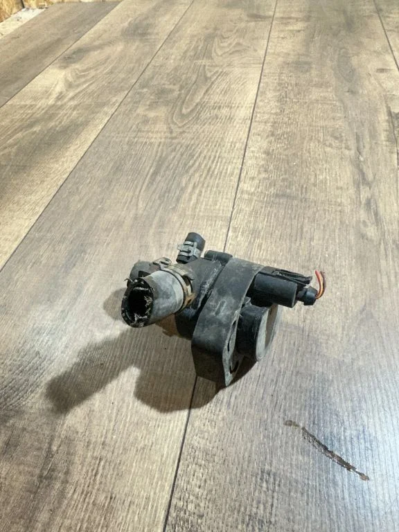 Elektriline lisatsirkulatsioonipump A2118350028