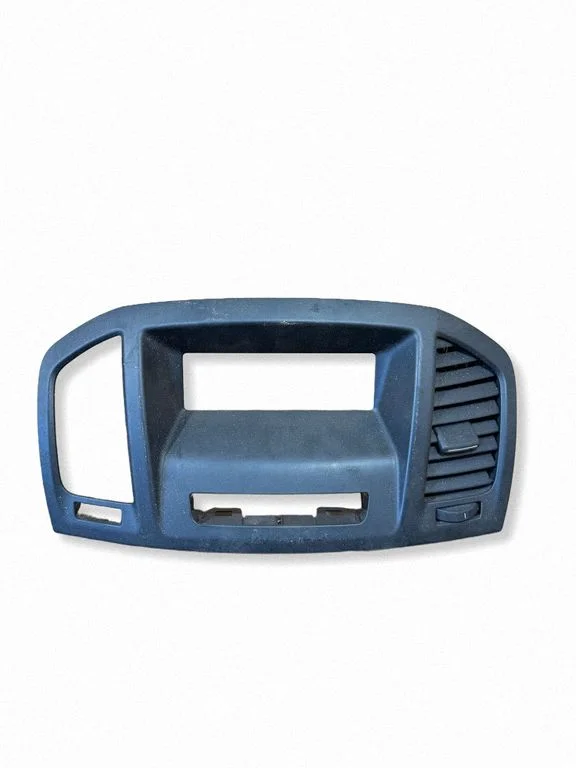 Dash center air vent grill 13282237