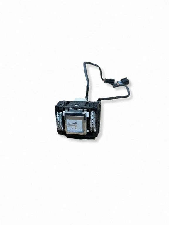 Dash center air vent grill 05569051