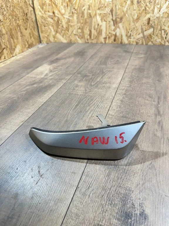 Dashboard side end trim 684214JA0A