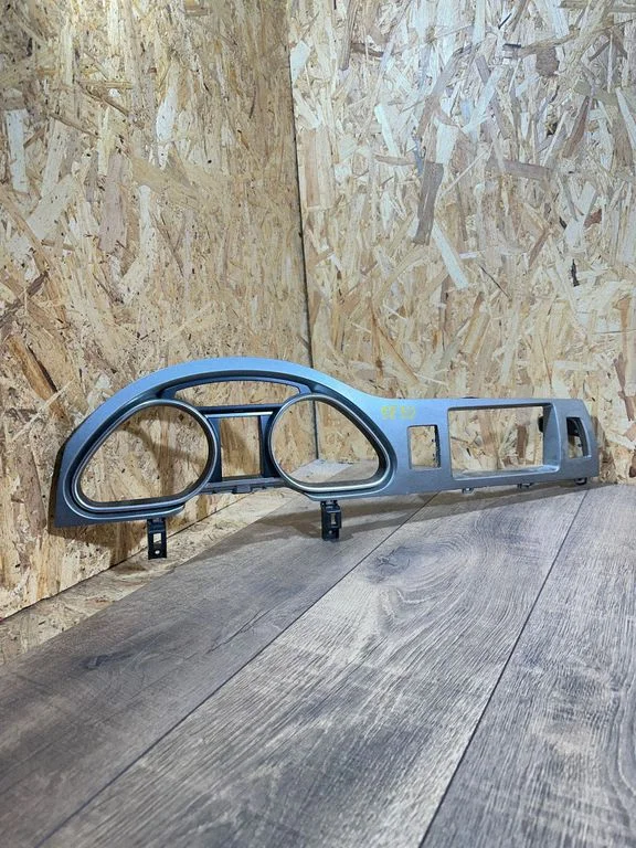 Dashboard trim 4L1857115G