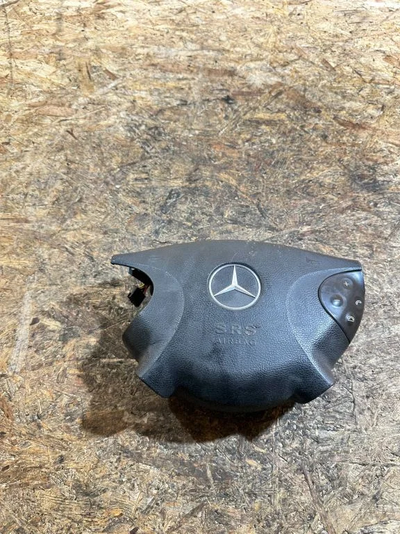 Steering wheel airbag – Mercedes-Benz E-Class W211 (2002-2009)