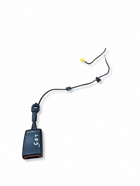 Front seatbelt buckle – Mercedes-Benz CLS-Class C218 X218 (2011-2017)