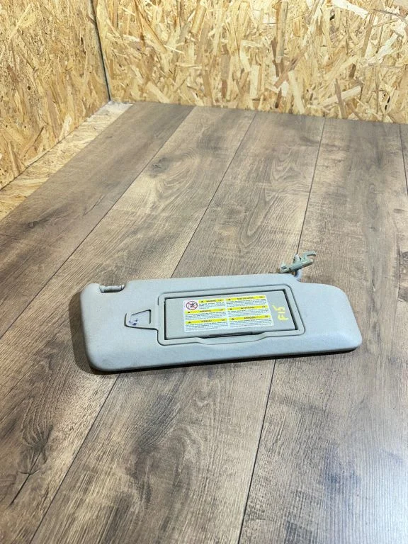 Sun visor 071018002725