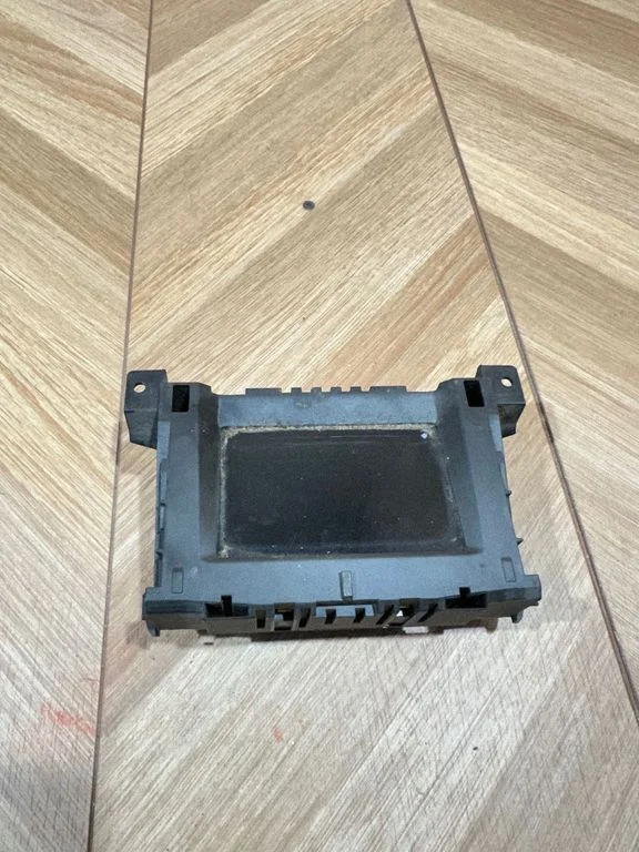 Screen/display/small screen – Opel Zafira B (2005-2014)