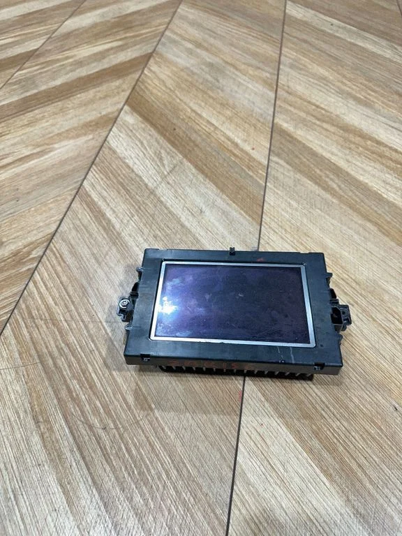 Screen/display/small screen A1729016600