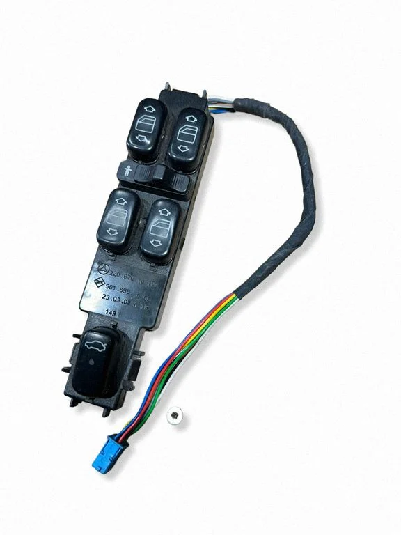 Electric window control switch 2208201010