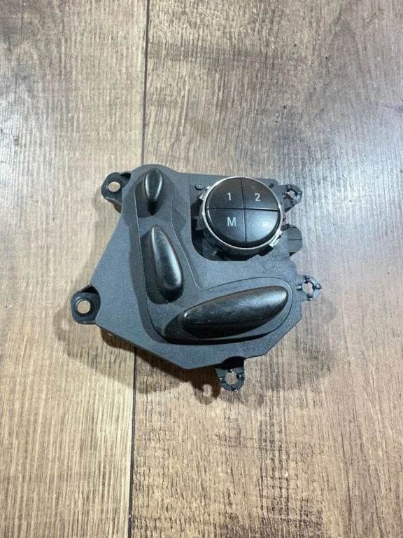 Seat control switch 2118217979